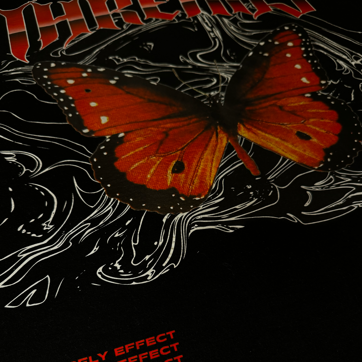 'BUTTERFLY EFFECT' - T-shirt oversized